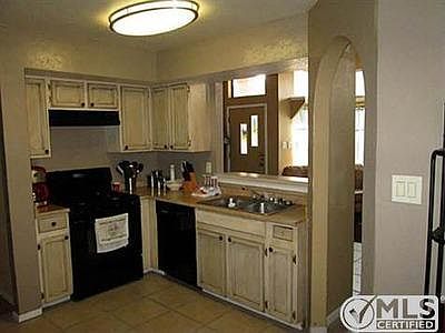 1st image of 517 Canary Ct