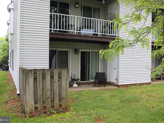 4th image of 1201 Crosshill Ct