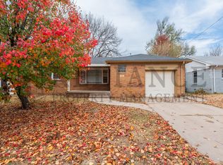 933 S Apache Dr, Wichita, KS 67207