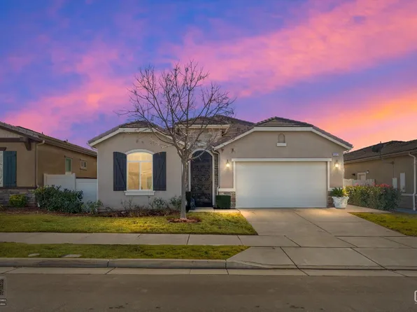 10017 Francois Ln, Bakersfield, CA 93306