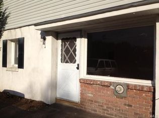 57 Dodgingtown Rd STE 3, Newtown, CT 06470