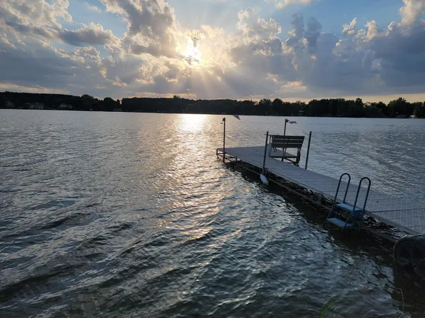 27896 Lakewood Dr NW, Isanti, MN 55040