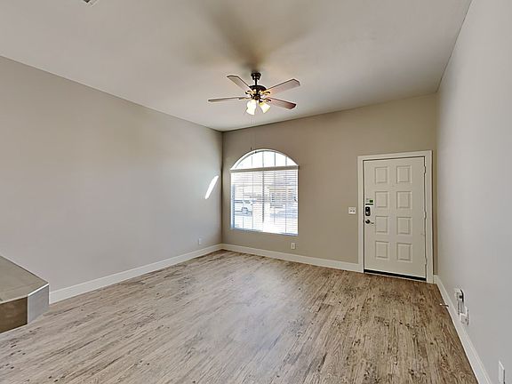 5th image of 3467 Whitman Falls Dr