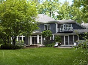 2nd image of 8 Ridgewood Ln