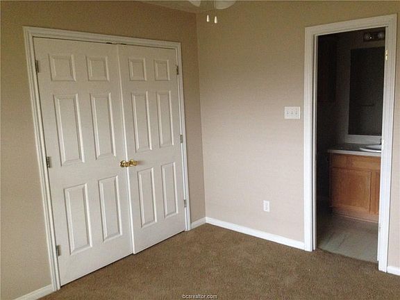 3rd image of 100 Deacon Dr APT 202