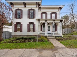 32 East St, Edmeston, NY 13335