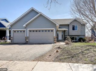 1012 Abbey Rd, Northfield, MN 55057