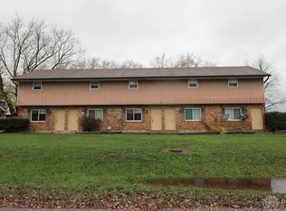 7630 Rosewood Dr, Blanchester, OH 45107