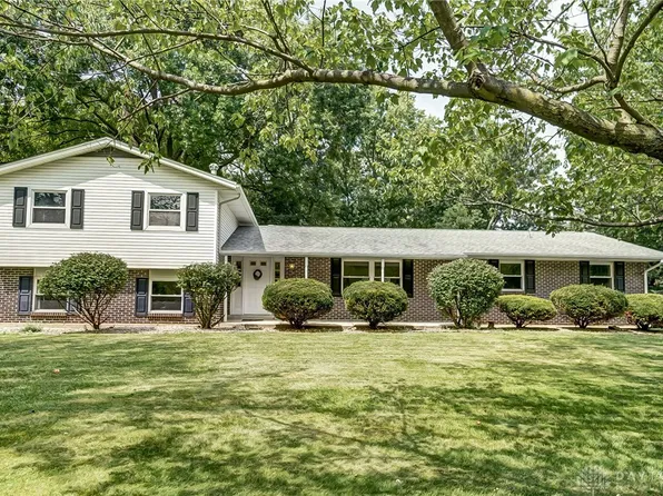 1007 Valley Vista Way, Dayton, OH 45429