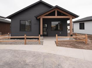 1407 Windsor Dr #E, Ranchester, WY 82839