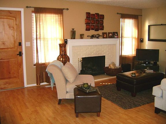 NEW WOOD BLINDS,WOOD BURNING FIREPLACE