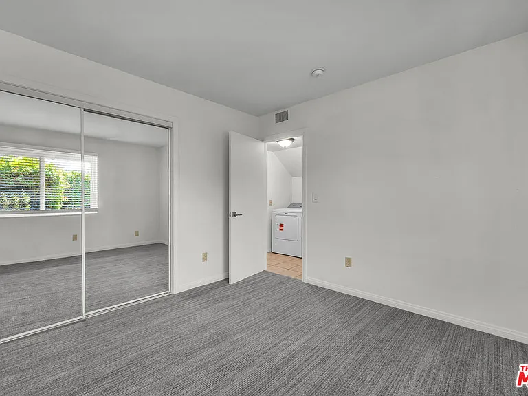 4076 Tropico Way — Photo 39