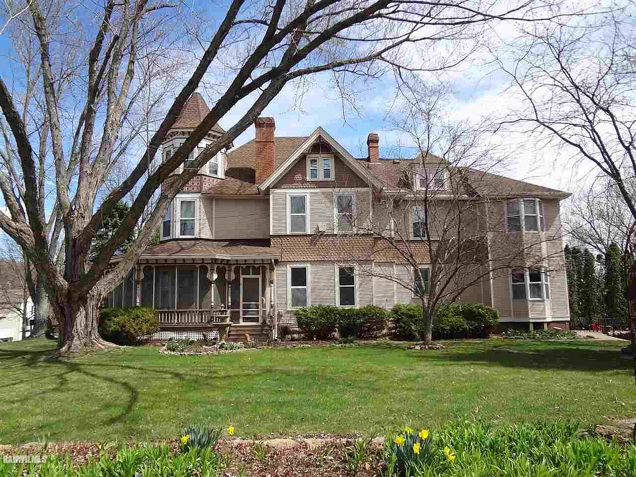 208 Park Ave, Galena, IL 61036 Zillow