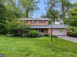 2648 Cambridge Rd, York, PA 17402