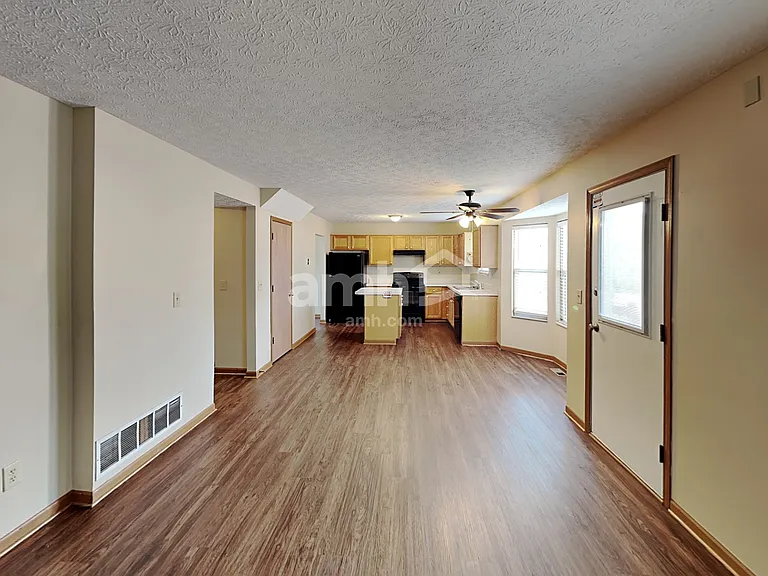 1449 Tall Pine Ct — Photo 9