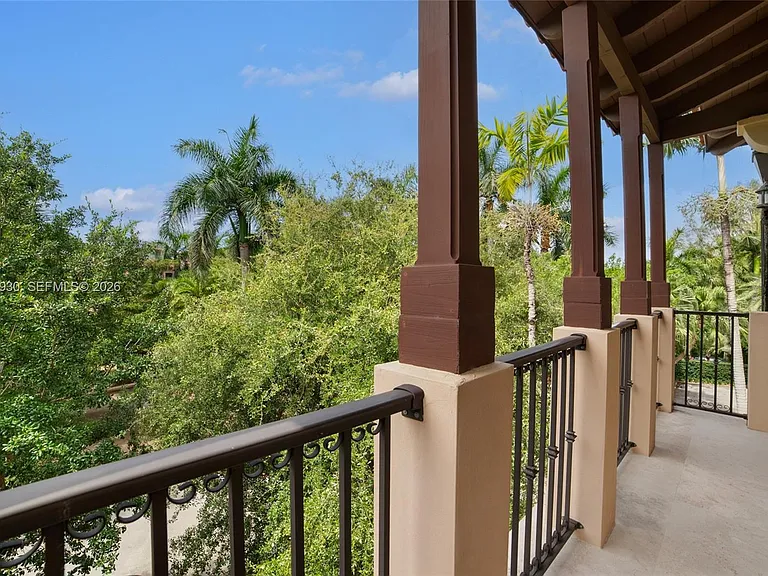 6226 Paradise Point Dr — Photo 43
