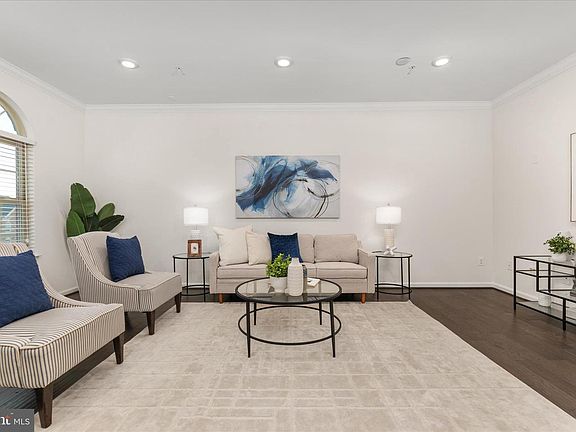 2nd image of 7816 Culloden Crest Ln