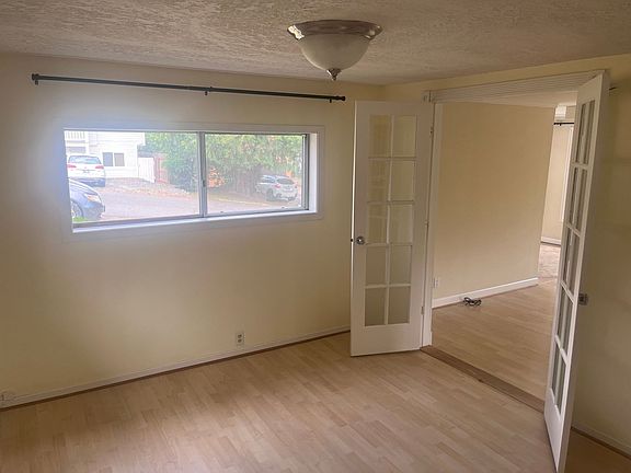 5th image of 3448 SW Hume St