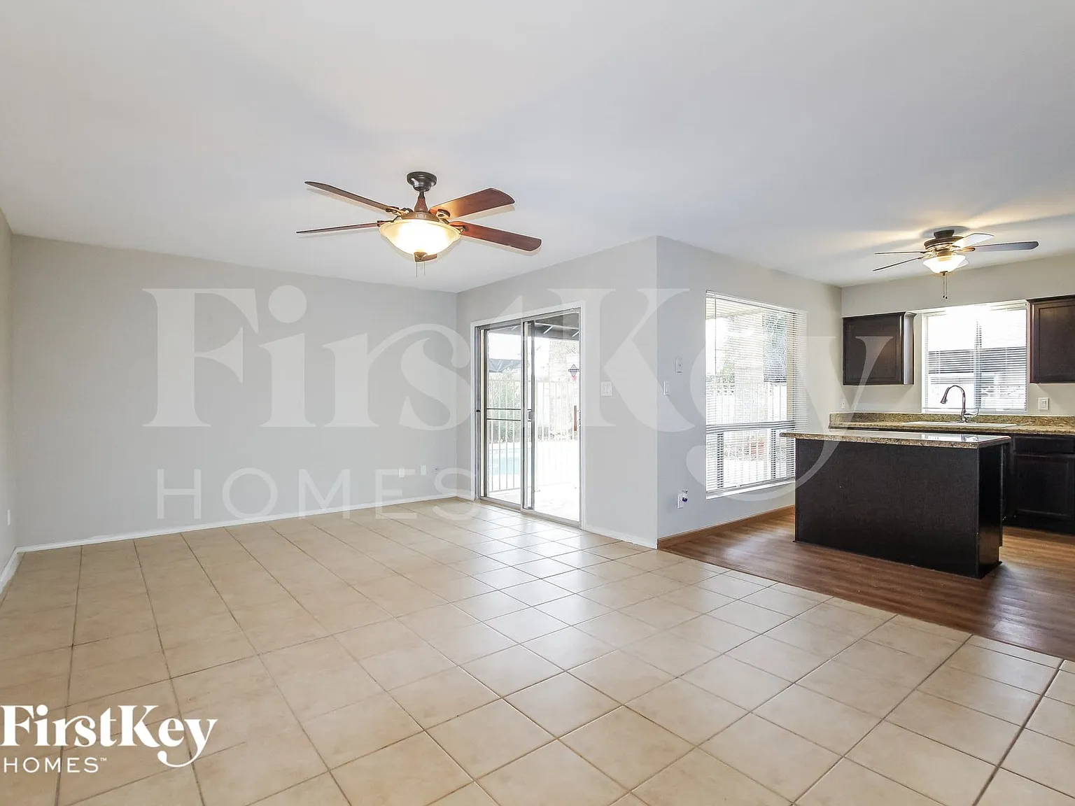4 bed, 2.0 bath, 1720 sqft, $1,930 — Photo 3