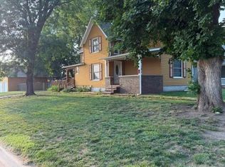 603 2nd St, Perry, IA 50220
