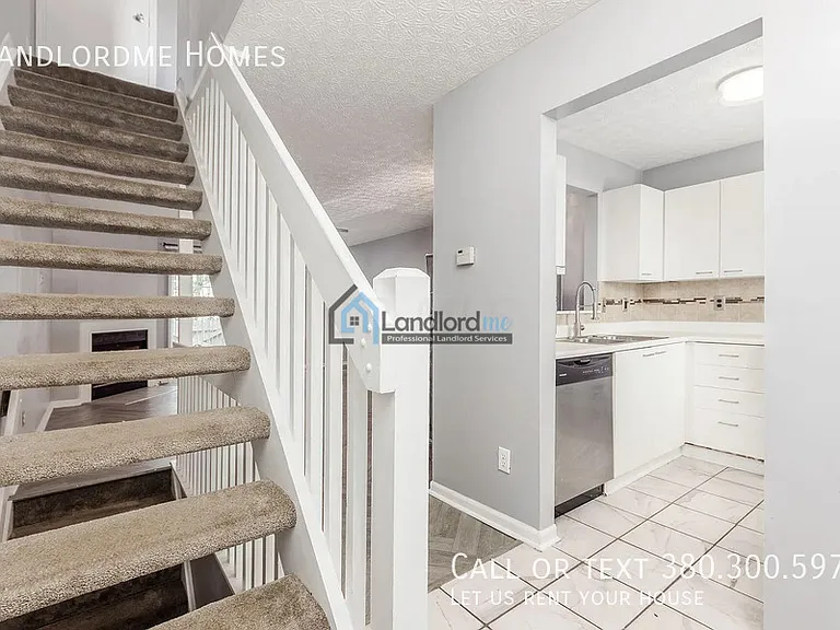 199 Macandrews Way #1 — Photo 4