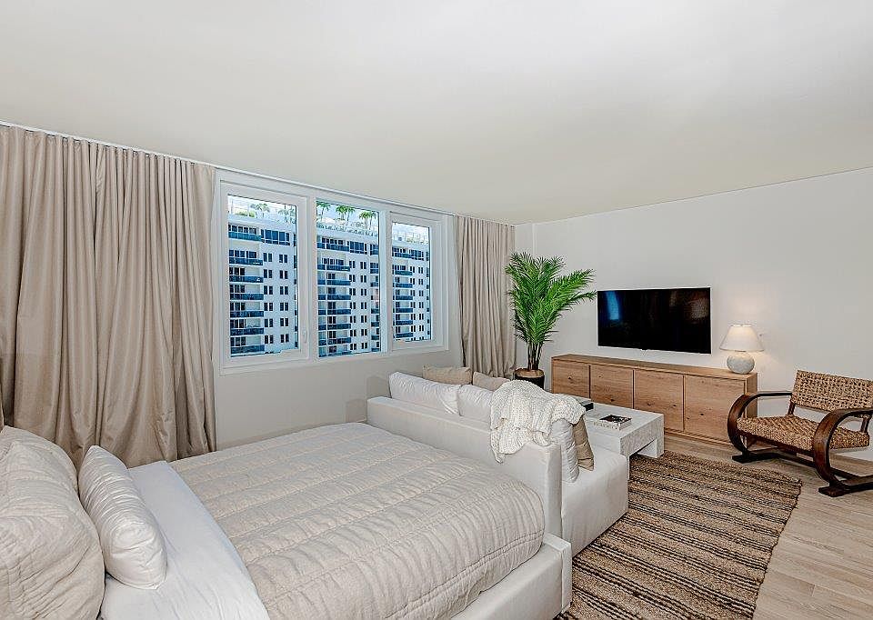 1st image of 2301 Collins Ave APT 1222