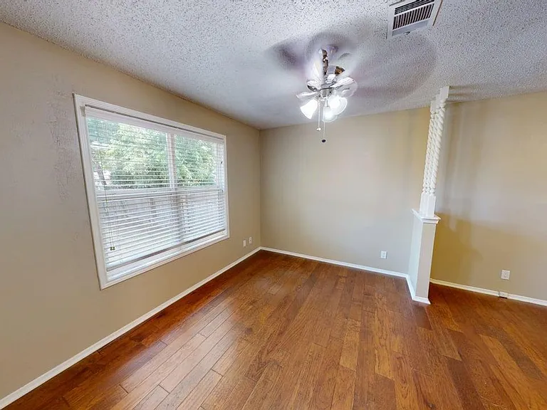 10504 Wendts Way — Photo 15