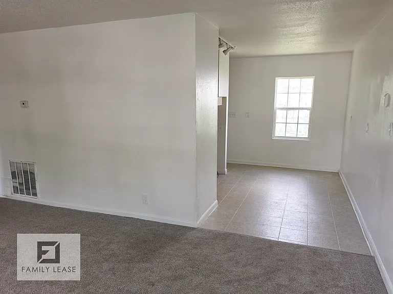 825 Saint Monica Dr — Photo 6
