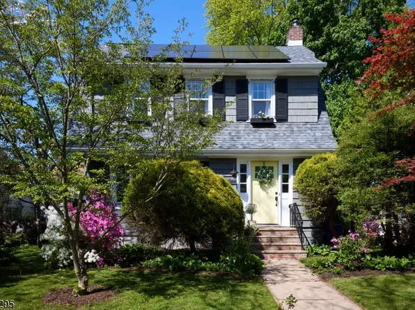1 Edgewood Pl, Maplewood Twp., NJ 07040