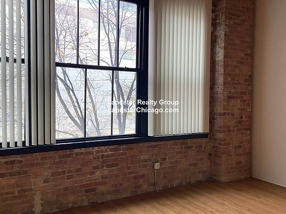 5th image of 125 E 21st St APT 302