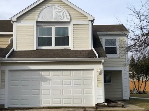 1533 S Pembroke Dr, South Elgin, IL 60177