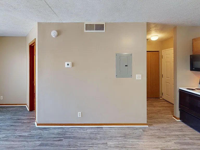 Greenbush Apartments — Photo 15