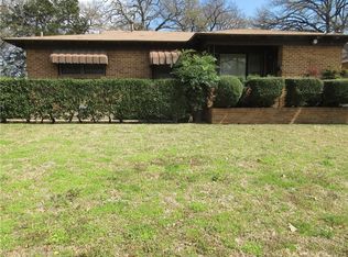 1114 High School Ln, Irving, TX 75060