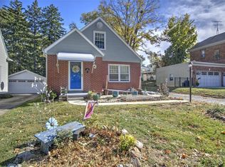 128 N Victoria Ave, Decatur, IL 62522