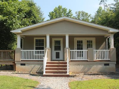 99 Egret Ln, Sylva, NC, 28779