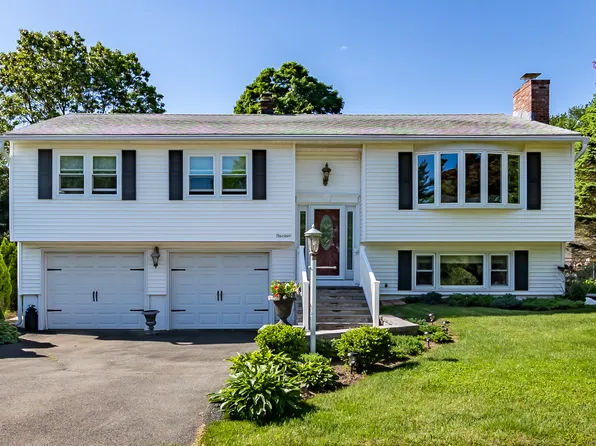 14 Melrose Court, Hamden, CT 06518