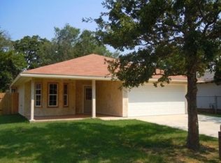 2404 Waterwood Ln, Bryan, TX 77803