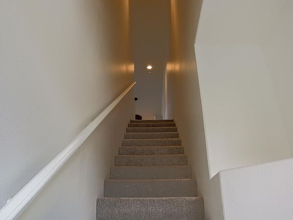4th image of 1356 S Country Glen Way
