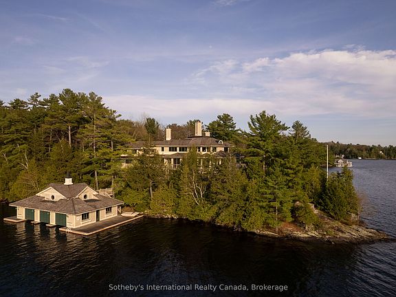 3rd image of 1250 Waldmere Rd