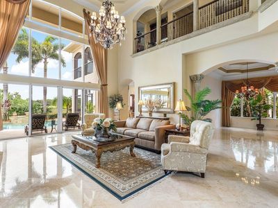 108 SE Via San Ramone, Pt Saint Lucie, FL, 34984