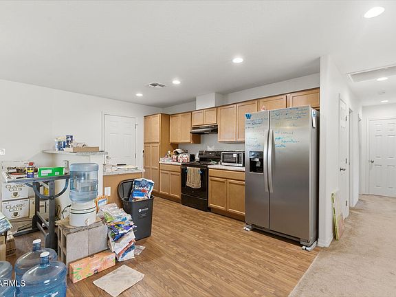 5th image of 1227 E Broadmor Drive