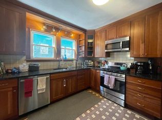 48 Commonwealth Rd UNIT 2, Watertown, MA 02472