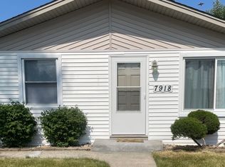 7918 Nashville Ave, Burbank, IL 60459