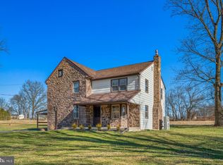 527 Bethel Church Rd, Spring City, PA 19475