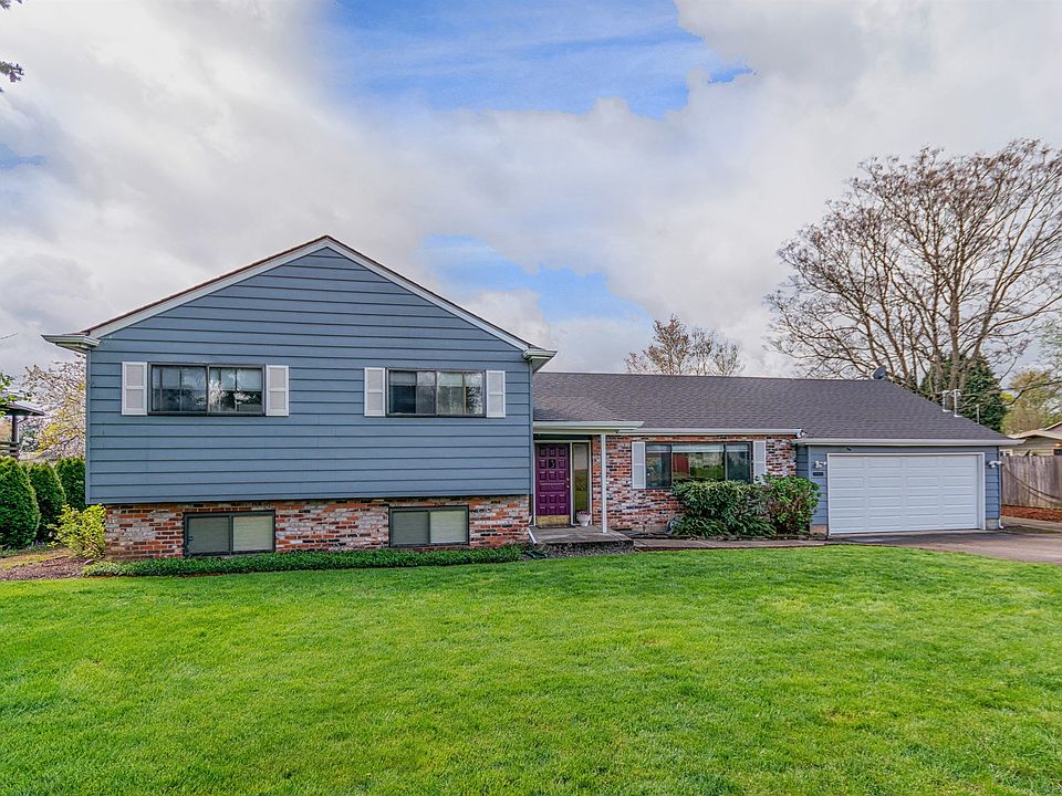 1st image of 4209 NE 49th St