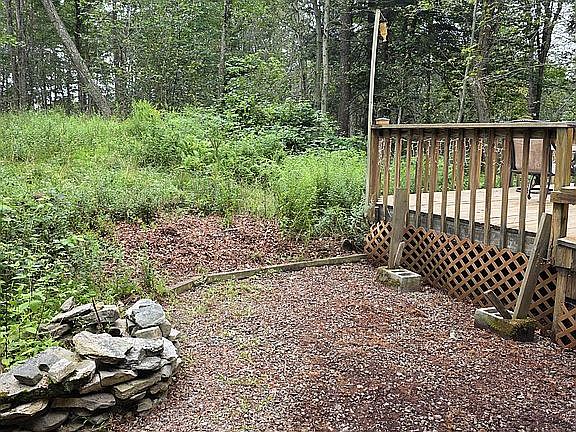 4th image of 1021 Hickory Run Rd