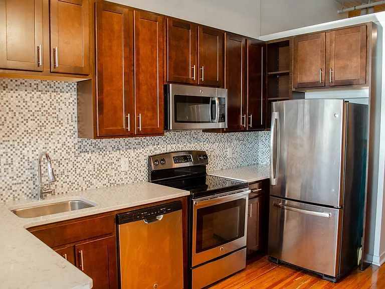 1213 Harney St — Photo 20