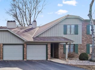 2964 Mossy Oak Cir, Green Bay, WI 54311