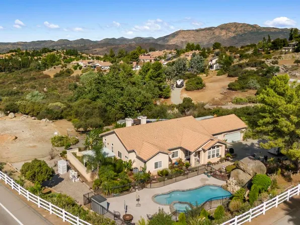 2532 Quail Creek Pl, Alpine, CA 91901