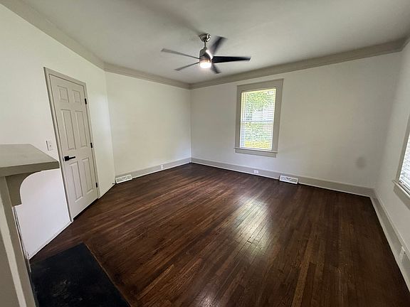 4th image of 9 Circle St